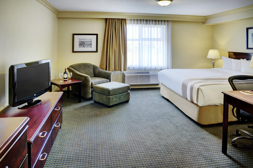 Chateau Nova Kingsway Edmonton Ngoại thất bức ảnh